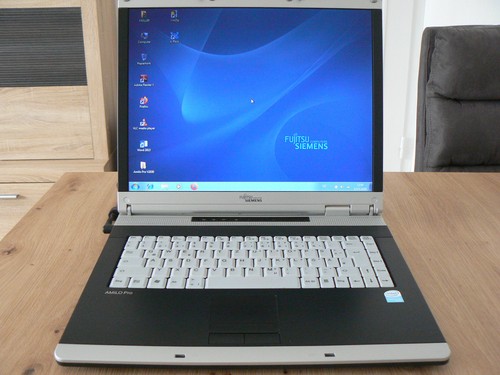 Notebook amilo pro - pro, 15