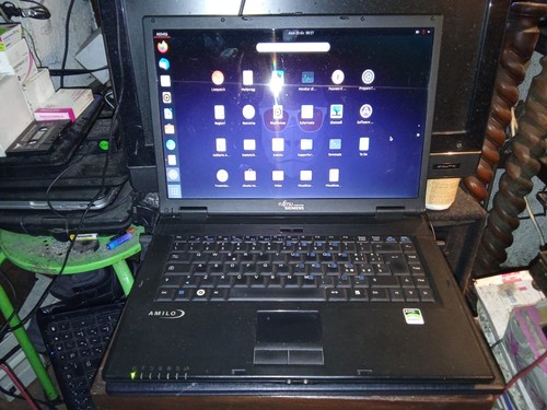 Fujitsu siemens amilo - la, 1703